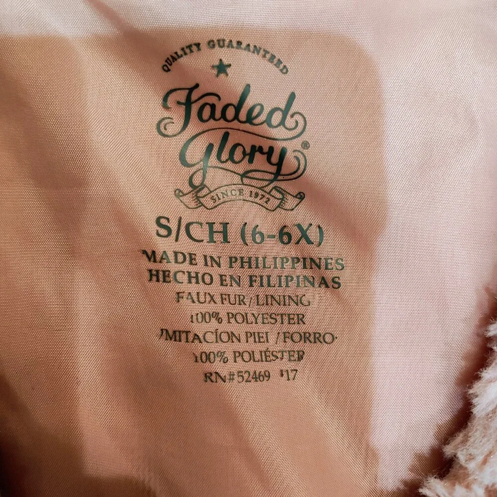 Faded Glory Bundle! Set of Two Fluffy Girls Vests! Size S/CH/6-6X, Used